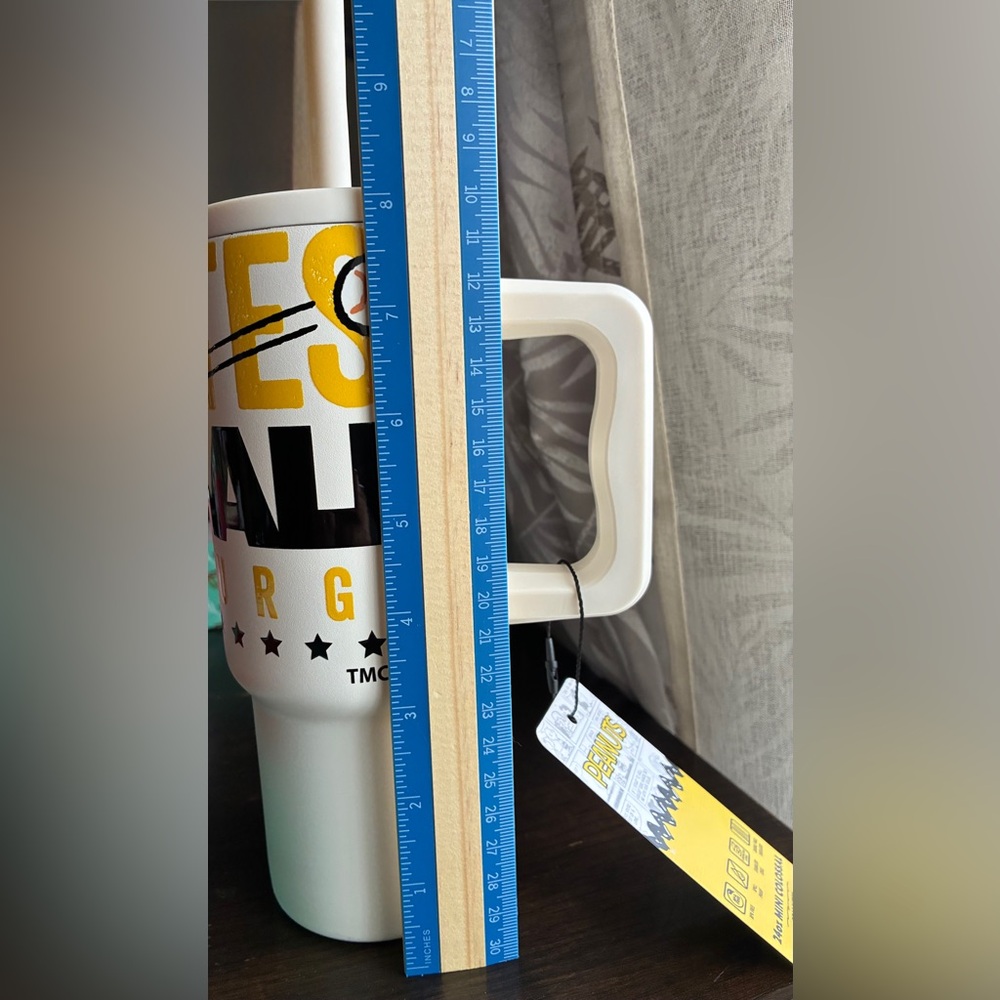 Peanuts White and Yellow Mug with Black Graphics 24oz. - Picture 12 of 12